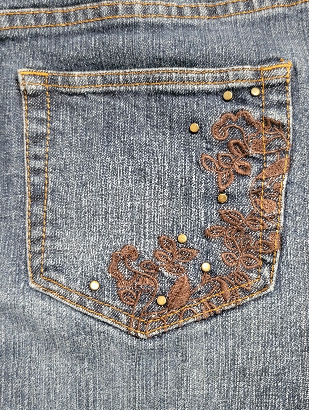 Coldwater Creek Straight Leg Jeans Size 12 Embroidered Studded High Rise Blue - Picture 6 of 13